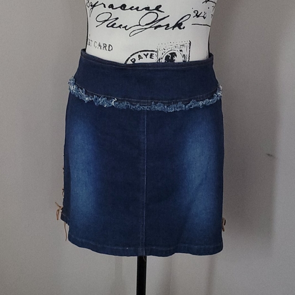 Village Jeans Dark Denim Skirt side leg ties sz 15 - Picture 1 of 3